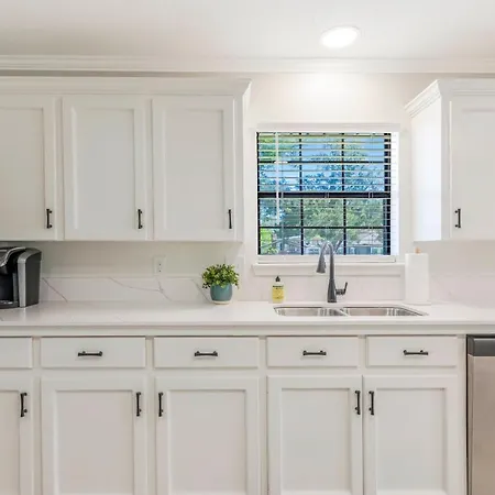 Updated & Centrally Located 3 Bed Lafayette Exterior foto