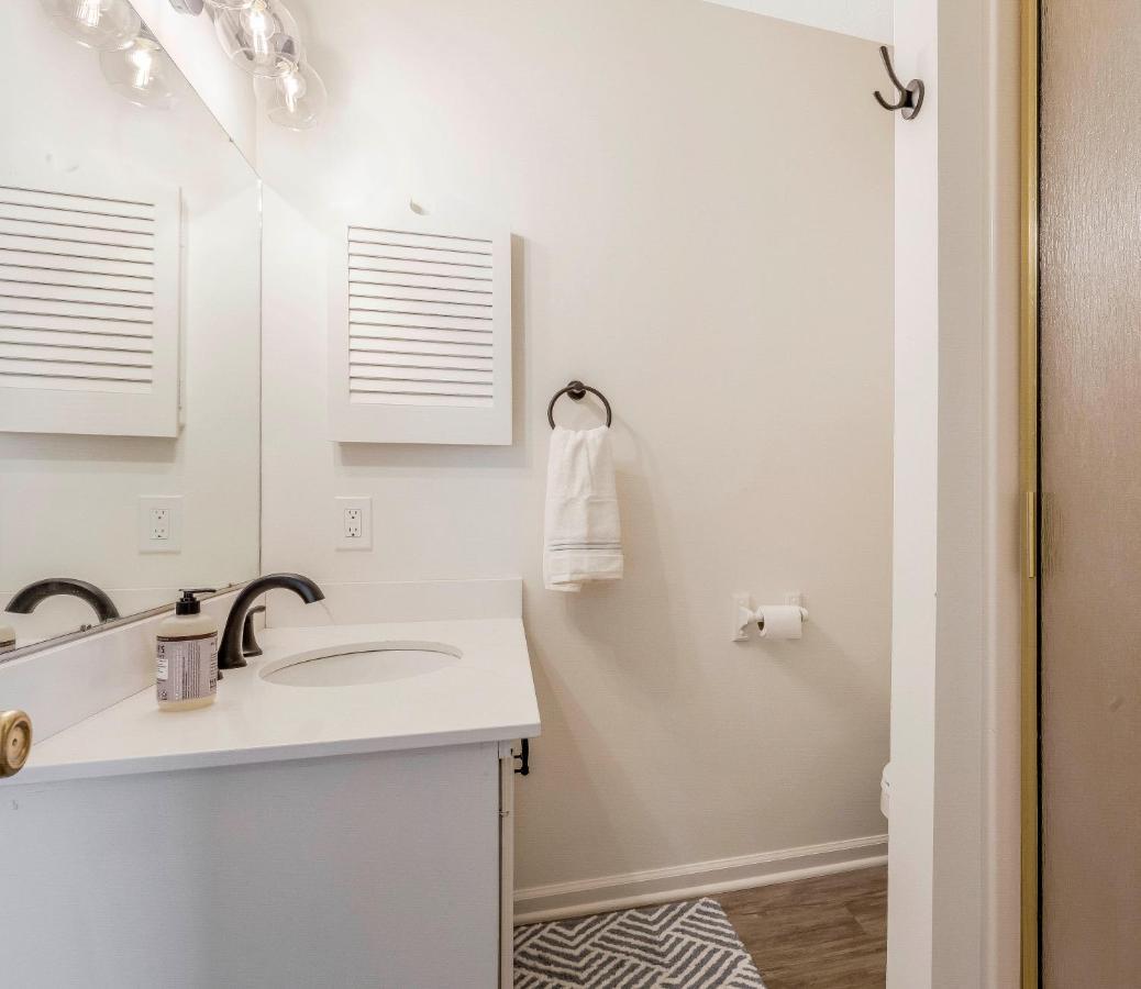 Ferienhaus Updated & Centrally Located 3 Bed Lafayette